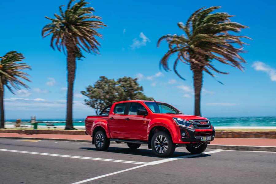  Isuzu D-Max X-Rider Double Cab 2018 года  (ZA) (фото 14 из 32)